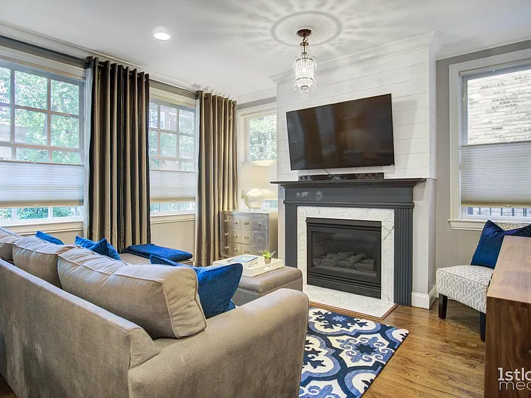 904 W Diversey Pkwy #GW — Photo 4