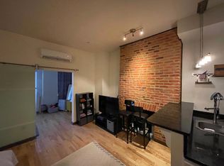 925 N Calvert St APT 3F, Baltimore, MD 21202