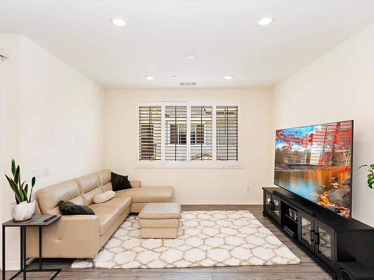 16540 Wyndham Ln #3 — Photo 1