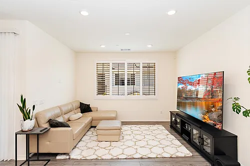 16540 Wyndham Ln #3 Photo 1