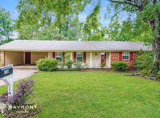 1406 Beverly Dr, Clinton, MS 39056