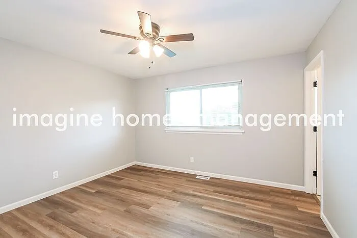 4269 Massabielle Dr — Photo 7