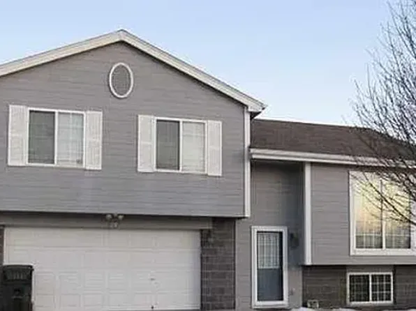 5417 S 190th St, Omaha, NE 68135