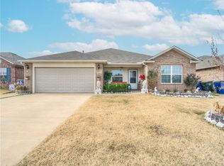 10227 Sussex Pl, Oklahoma City, OK 73120