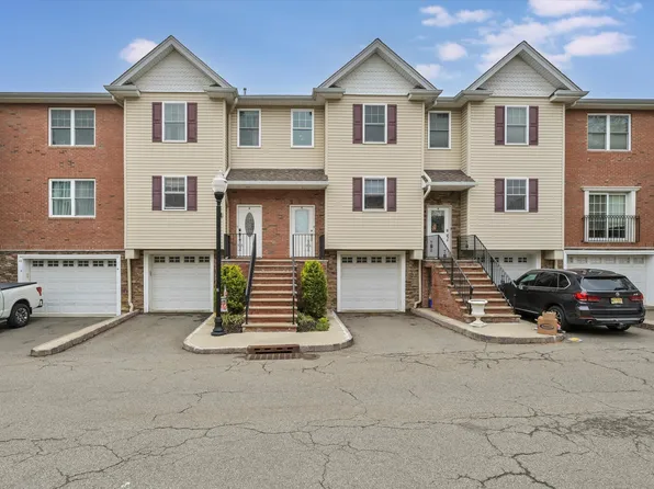 6 Doris Ln, Wallington, NJ 07057