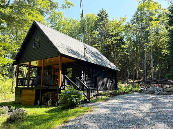 148 Small Point Road, Phippsburg, ME 04562