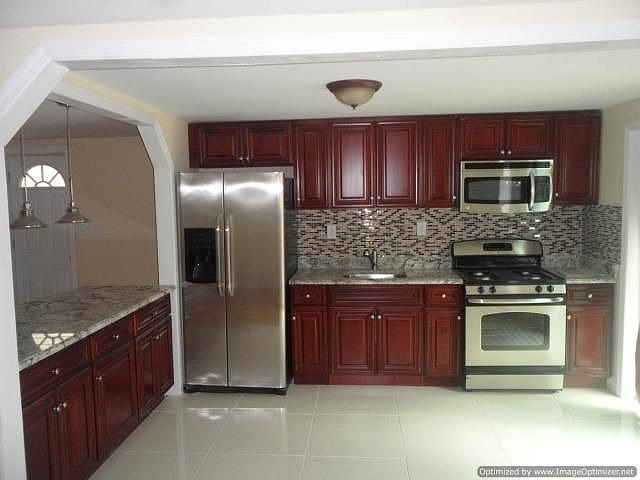 2nd image of 11 Canton Ct