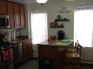 19 Hanover Ave #2A, Boston, MA 02109