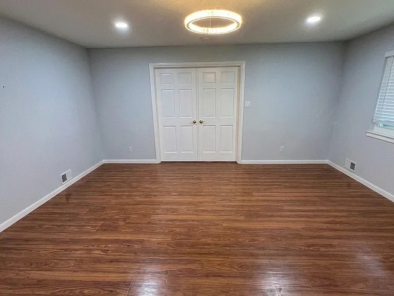 2835 Malabar Ave #1 — Photo 5