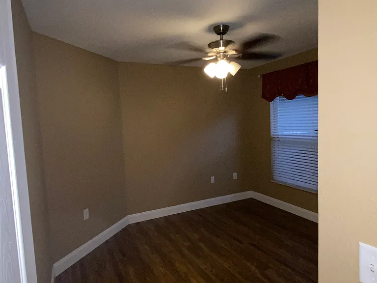 22815 Richardson Ln — Photo 10