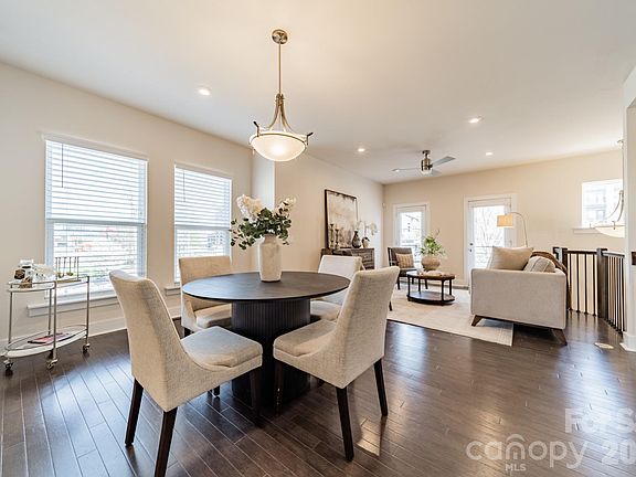 3rd image of 3838 Sky Haven Dr