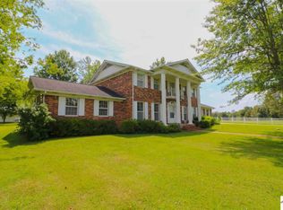 10136 Scale Rd, Benton, KY 42025