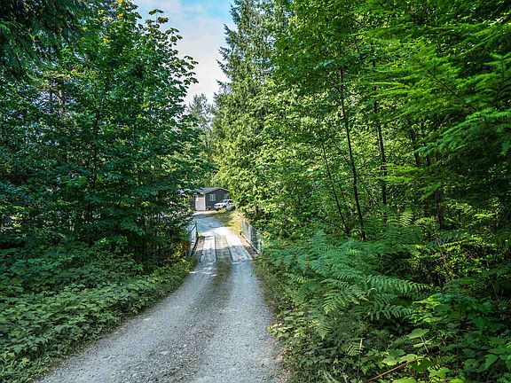 4th image of 12295 269th St