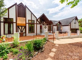 3400 Caroland Dr, Fort Mill, SC 29708