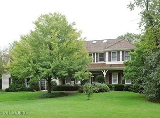 1674 Churchill Ct, Libertyville, IL