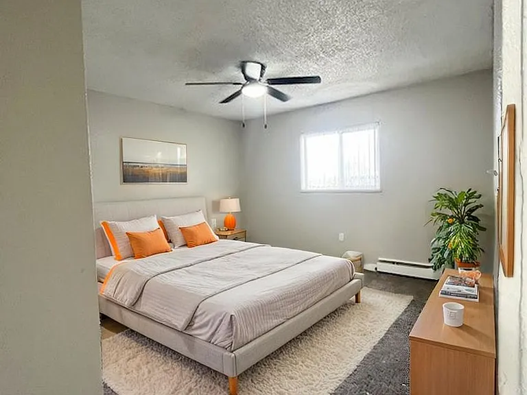 625 Hathaway Dr — Photo 15