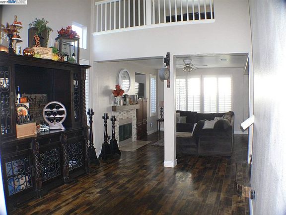 4th image of 5809 Idlewood Ct