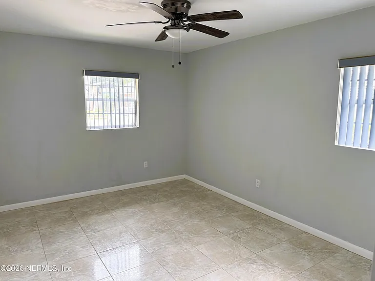 5410 Manfields Pl — Photo 6