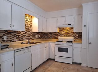 95 Eventide Rd SE #C, Rio Rancho, NM 87124