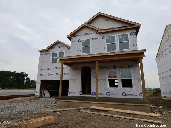 952 Creekside Ln, Bowling Green, OH 43402