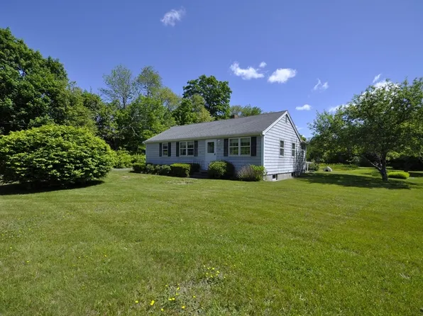 706 Washington St, East Bridgewater, MA 02333