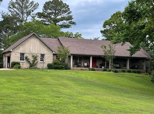 633 Owen Rd, New Albany, MS 38652