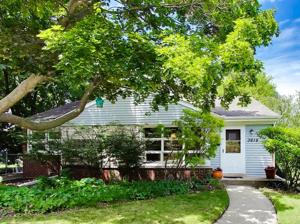 3618 Church St, Evanston, IL 60203