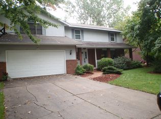 5420 Wanetah Dr, Midland, MI 48640