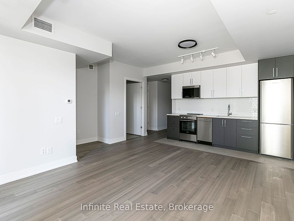 1st image of 664 Spadina Ave #308