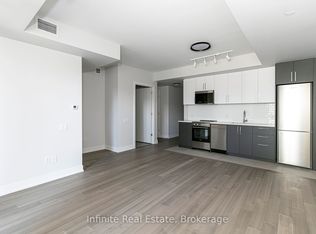 664 Spadina Ave #301, Toronto, ON M5S 2H8