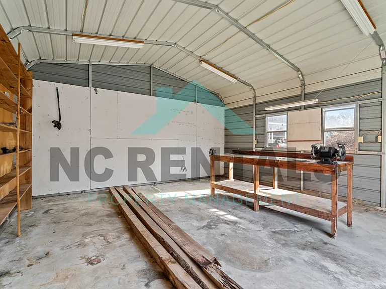5001 Marriott St — Photo 33