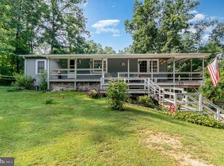 300 E Company Farm Rd, Aspers, PA 17304