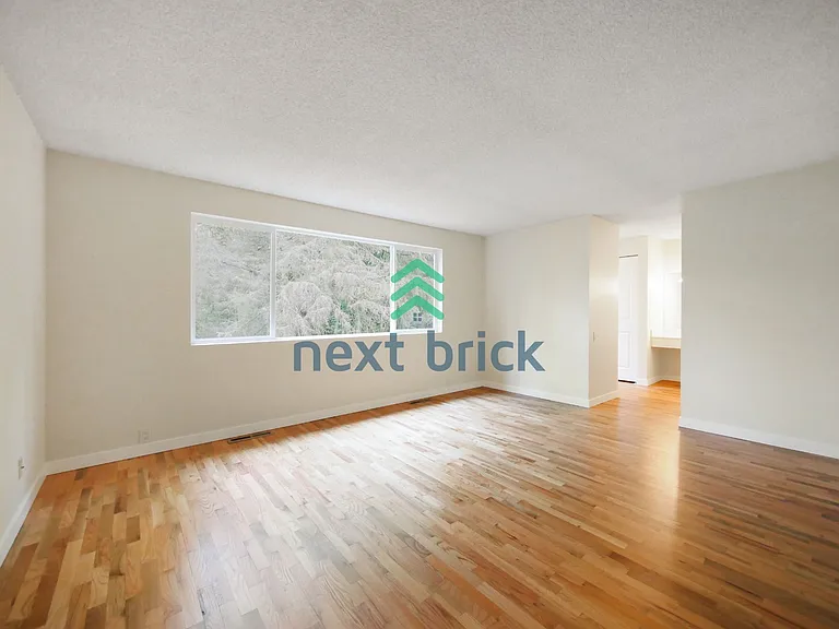 14469 NE 12th Pl — Photo 22