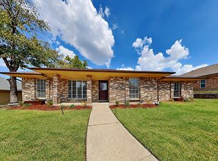 1605 Brighton Dr, Carrollton, TX 75007