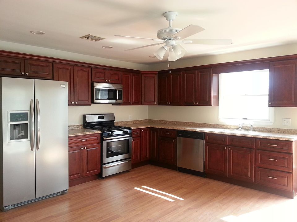 1st image of 306 Shore Dr #D