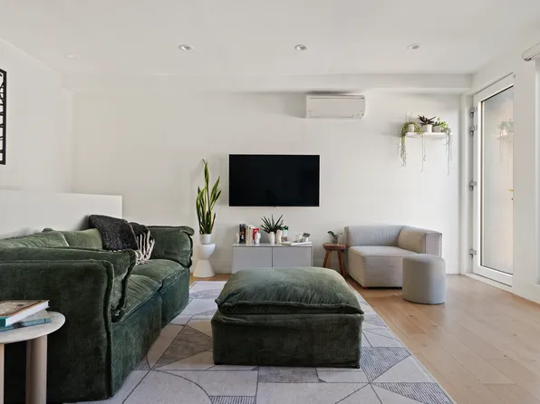 237 Rutland Road image 1 of 8