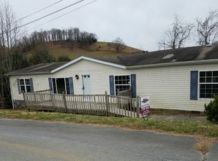 1973 Siam Rd, Elizabethton, TN 37643