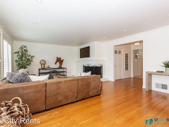 5th image of 10 Heather Ave #10