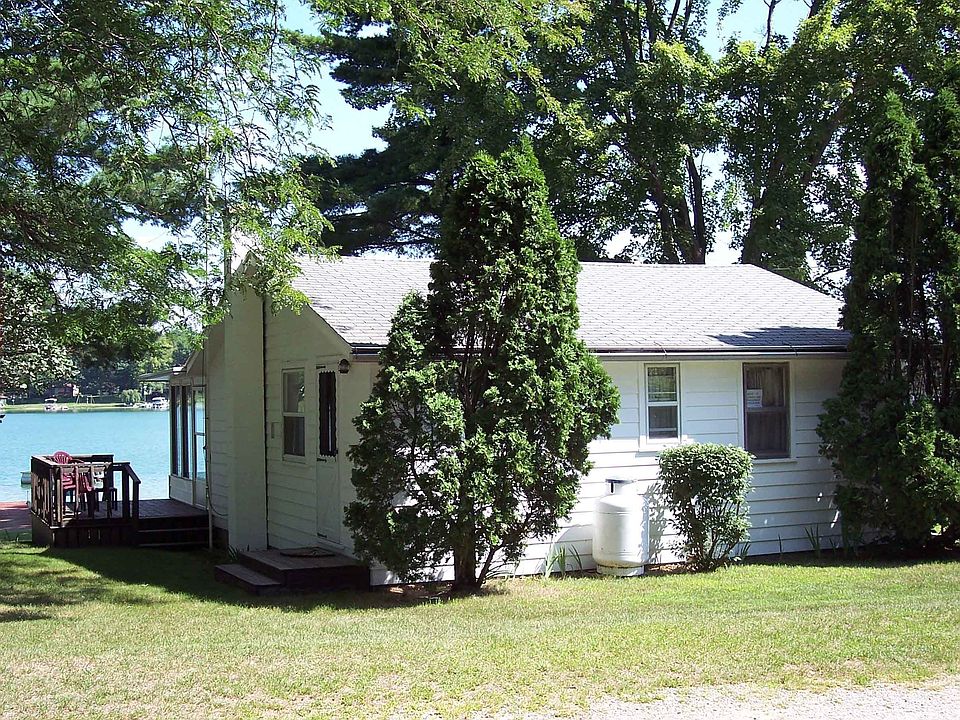 1st image of 3585 S Roy Dr