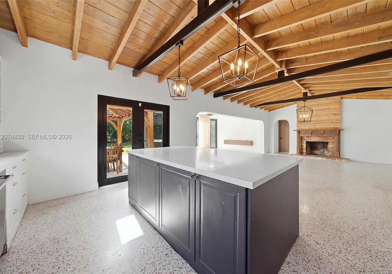Biscayne Park Estates — Photo 2