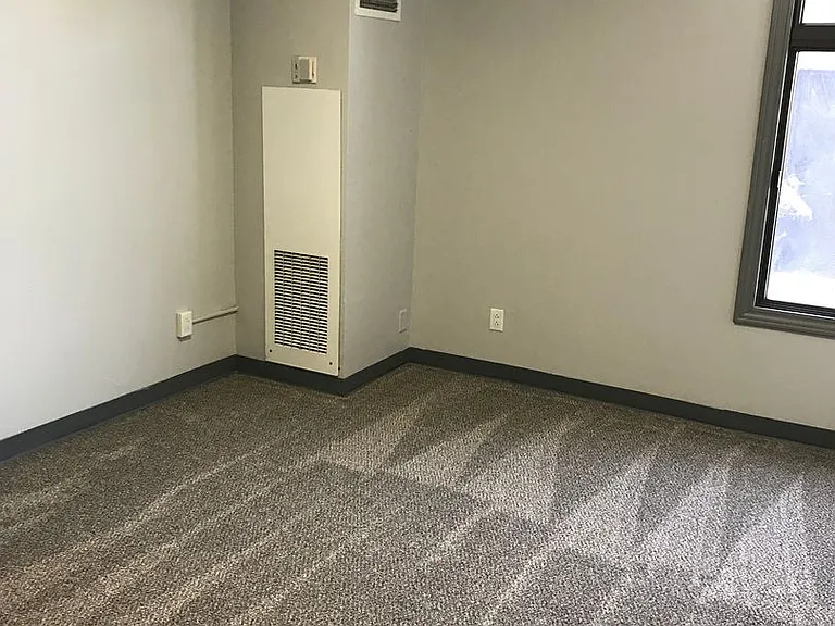 The Village at Gray's Lake Apartments - Des Moines — Photo 33