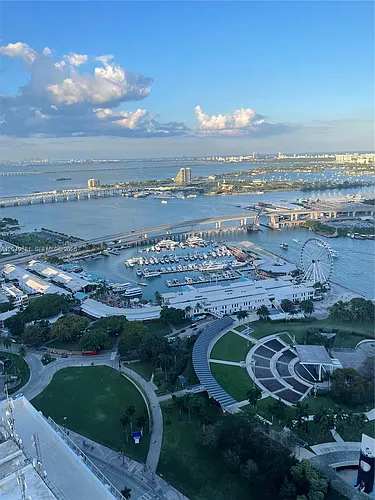 50 Biscayne Blvd #5001 Photo 1 50 Biscayne Blvd #5001 Photo 1