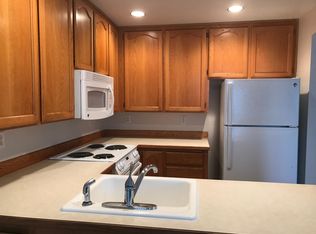 1748 NE Darby St, Hillsboro, OR