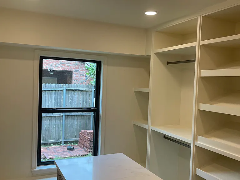 405 N Village Dr — Photo 16