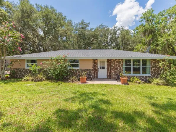 8719 HANDCART ROAD, WESLEY CHAPEL, FL 33545