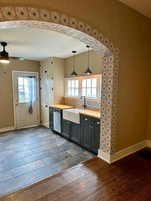 78 Front St - Property Image
