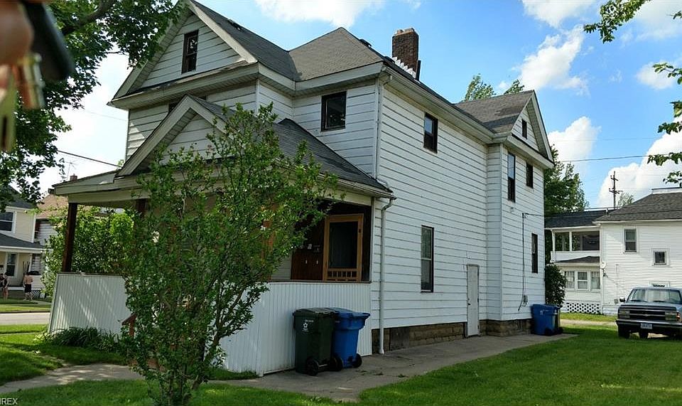 1st image of 619 W Hopocan Ave