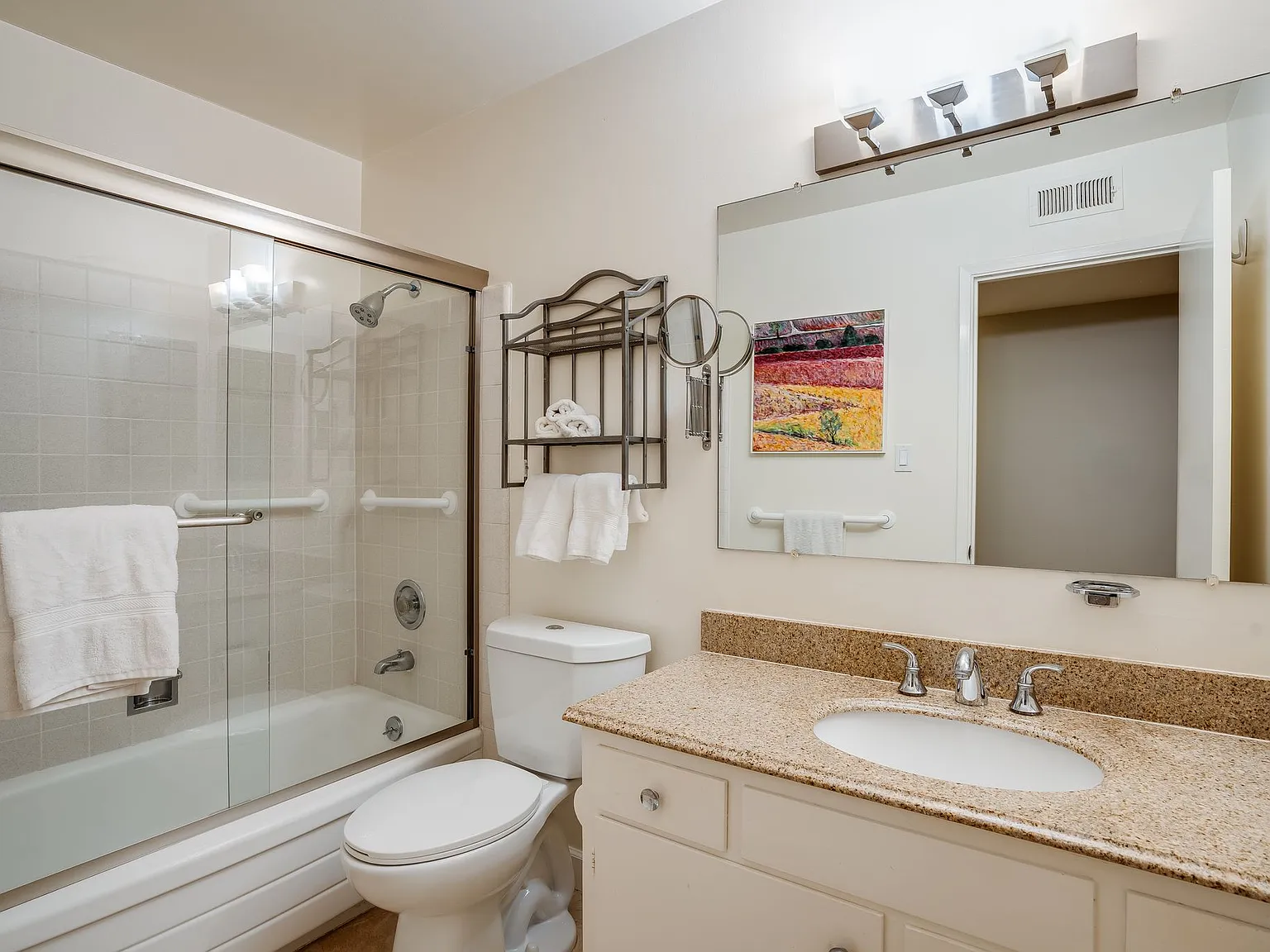 1 bed, 898 sqft, $5,600 — Photo 4