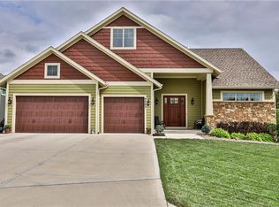 4521 SW Nautilus Pl, Lees Summit, MO 64082
