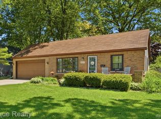 1609 New Jersey Ave, Marysville, MI 48040